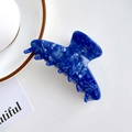Elegant deep blue marble textured acetate hair claw clip with a glossy finish for women - 8.5cm / Sapphire Blue