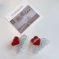 Coppia di mollette a forma di cuore con paillettes argento e dettagli rossi glitterati - Stile Glitter Argento / Trasparente