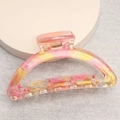 Dettaglio della molletta in resina rosa con foglia oro e molla in metallo resistente - Rosa Chiaro