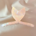 Pinza para el pelo tipo cola de pez en acetato rosa perlado con efecto irisado - Beige