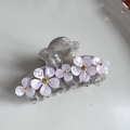 Detail von Haarklammer aus grauem Acetat mit lila Blumen und gelben Strasssteinen - Grauer Marmor Violette Blume 8cm