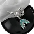 Pinza per capelli in metallo argento con coda di pesce in smalto blu e perla - Pinza per Capelli Coda di Sirena Marina (A12-2-9) / Grande