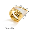 Detailansicht des Goldrings mit Muscheleinlage inklusive Maße und 1,8cm Innendurchmesser - Gold Stil B Weiß Muschel