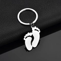 Porte-clés en acier inoxydable poli avec breloque en forme de pieds de bébé mignons - Style 5-Couleur Acier