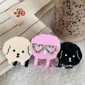Primer plano de lindas pinzas para el cabello con forma de perro en varios colores - Trío de Cachorros Rosa (11.9cm)