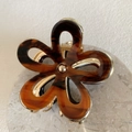 Brown tortoiseshell floral acetate hair claw clip with elegant gold metal edging - Medium / Caramel color