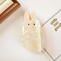 Detail einer hasenförmigen Haarklammer aus Acetat mit perlweißem Marmormuster - Weiß Hase (10cm)