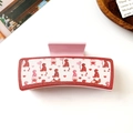 Dettaglio della molletta per capelli rettangolare rosa con disegni di gnomi e cuori - Simpatico Gnomo Rosa (Clip Quadrata 4#10.5cm)