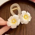 Pinza per capelli con fiori di frangipani e perle per acconciature estive chic - Fermaglio Piccolo a Doppio Fiore 10cm