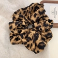 Vintage Haargummi mit Leopardenmuster aus weichem Stoff im französischen Stil - Dunkel-Leopard-Haargummi