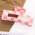 Molla per capelli in acetato a scacchi rosa e bianchi con design rettangolare - 10.5cm / Pink Plaid (PVC)