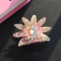 Floral hair claw clip with pink marble texture, sparkling rhinestones and a central pearl - Style A Sunflower