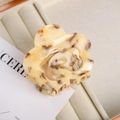 Elegant floral marble texture hair claw clip in beige and brown acetate for women - 6.5cm / Yellow