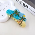 Makro-Detail der Haarklammer mit tropischem Strandmotiv und handgemaltem Palmen-Design - Sonniger Strand (10.5cm)