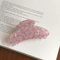 Molla per capelli rosa traslucida con stampa di gatti e ciliegie su sfondo di un libro - Gatto Rosa