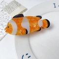 Cartoon clownfish hair claw clip made of premium orange acetate with marble texture - Orange and White (9.5cm)
