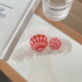 Pinza per capelli in acetato bianco marmo con dettagli di motivi a conchiglia rossi - L / Stile Conchiglia Marmo Bianco Perla