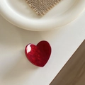 Elegante pinza para el pelo de acetato rojo en forma de corazón con acabado brillante - Pinza para el Cabello de Corazón Rojo