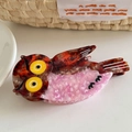 Detailed view of owl-shaped acetate hair claw clip with vintage brown marble texture - Owl (11.5cm)