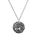 Vue détaillée du pendentif pièce Capricorne en relief rétro sur chaîne torsadée - Capricorne Argent Antique