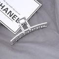 Pinza para el cabello minimalista de metal plateado con diseño lineal para peinados - Plateado