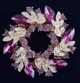 Broche couronne dorée élégante avec cristaux violets marquise et strass blancs - Épingle Violette