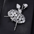 Spilla angelo ballerina con zirconi scintillanti in metallo argento per sciarpe di lusso - Angelo