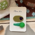 Lot de barrettes à cheveux en velours côtelé vert olive avec pompons et détails de cœur - Pince Pompon Coeur Vert