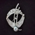 Elegant silver-plated circular brooch with shimmering cubic zirconia and grey pearl - Gray Pearl Loop