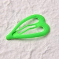 Fermaglio per capelli a cuore verde neon vibrante con finitura gommata opaca per ragazze - Verde Fluorescente