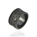Detail of vintage anchor relief on a black punk steel ring with a hammered texture finish - US 8 / Black