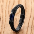 Detalle de una pulsera de cuero trenzado negro con piedras naturales azules y cierre imán - 19cm / Estilo Lapislázuli (Estilo-D)