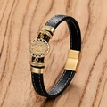 Détail du bracelet en cuir noir avec pendentif religieux doré et fermoir magnétique chic - Vierge Marie ajourée en forme de cœur (Style H)