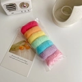 Détail de 7 chouchous élastiques arc-en-ciel en tissu éponge doux pour cheveux - Couleur macaron
