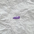 Barrette goutte de 2cm violette brillante pour poupées et animaux sur fond blanc - Violet Éclatant (26)