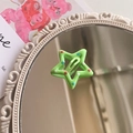 Fermaglio a stella verde con pois colorati per bambine e ragazze su specchio vintage - Verde Erba
