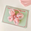 Elastico per capelli con fiocco in chiffon a fiori rosa per bambina su cartoncino - Stile Scrunchie / Rosa chiaro