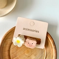 Mini haarklemmetjes set met schattige crème bloem en roze varkentje op displaykaart - Bloem Varken