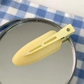 Fermaglio per capelli giallo opaco su sfondo a quadretti blu per uno stile da ragazza - Bianco Sporco