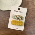 Set de pinces à cheveux à fleurs et pince en velours jaune sur carte de présentation - Style en velours côtelé plissé à fleurs (Style 7)