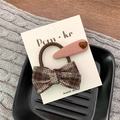 Ensemble chouchou à nœud à carreaux marron et pince à cheveux rose avec cœur - Barette Rose + Élastique à Carreaux