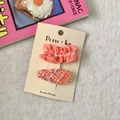 Set de barrettes coréennes avec gaze orange à volants et nœud en tweed rouge - Bord en Dentelle Et Pince à Paillettes