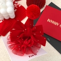 Fermaglio per capelli con fiocco rosso e cappellino di Babbo Natale luminoso per bimba - Stile fiocco a doppio strato