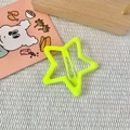 Pinza para el pelo estrella amarillo fluorescente mate para flequillo de niña - Amarillo Neón