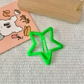 Pinza de pelo estrella verde neón de metal con acabado mate para niñas y mujeres - Verde Fluorescente