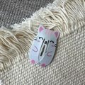 Simpatico fermaglio per capelli a forma di gatto bianco in metallo con dettagli rosa - Gatto