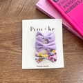 Dreiteiliges Set lila karierter und floraler Schleifen-Haarspangen auf einer Displaykarte - Lila Serie