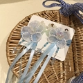 Barrettes à fleurs bleu clair faites main avec longs glands en dentelle pour enfants Hanfu - Style fleur à pompons / Bleu