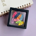 Colorful candy bone BB clips set in a black 3D suspension storage box for dogs - 迷你波浪款式套装 (8个装)