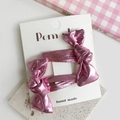 Set de dos horquillas con lazo rosa metálico para niñas en una tarjeta de papel - Pinza para el Cabello Lazo Diagonal Grande